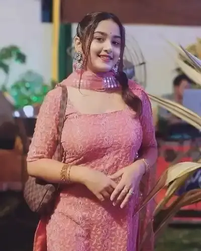 Call Girls Sultanpur Cash On Delivery